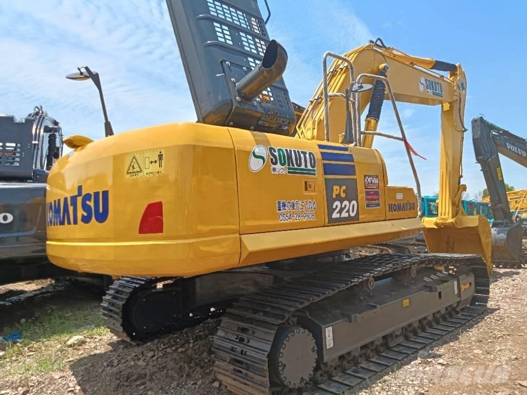 Komatsu PC 220-8 Vikšriniai ekskavatoriai