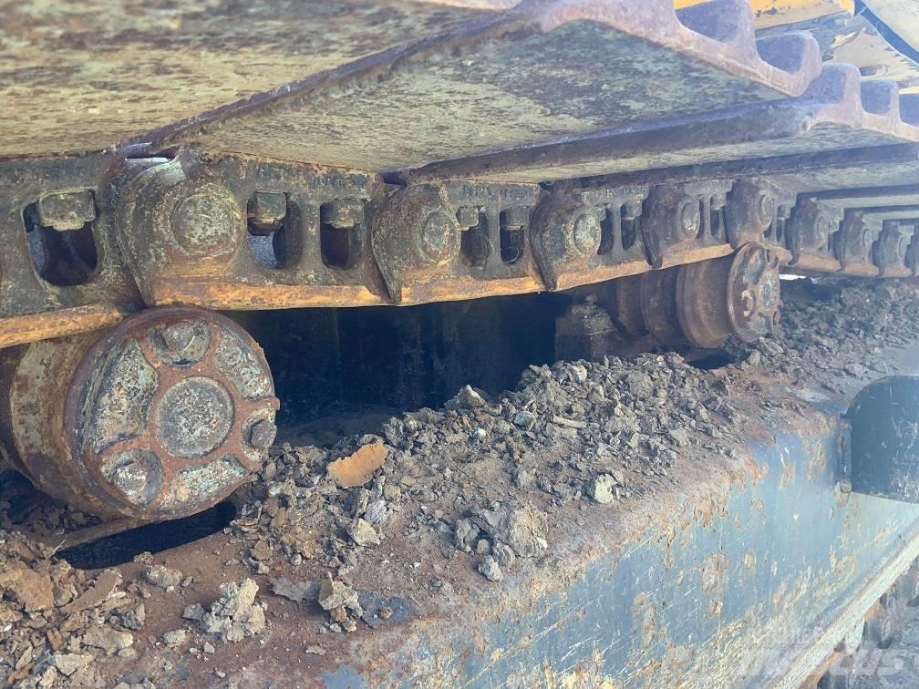 JCB 140X LC Vikšriniai ekskavatoriai