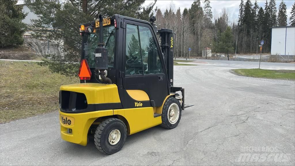 Yale GDP 30 VX Dyzeliniai krautuvai