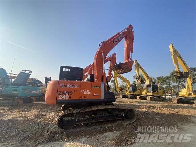 Hitachi ZX240H Vikšriniai ekskavatoriai