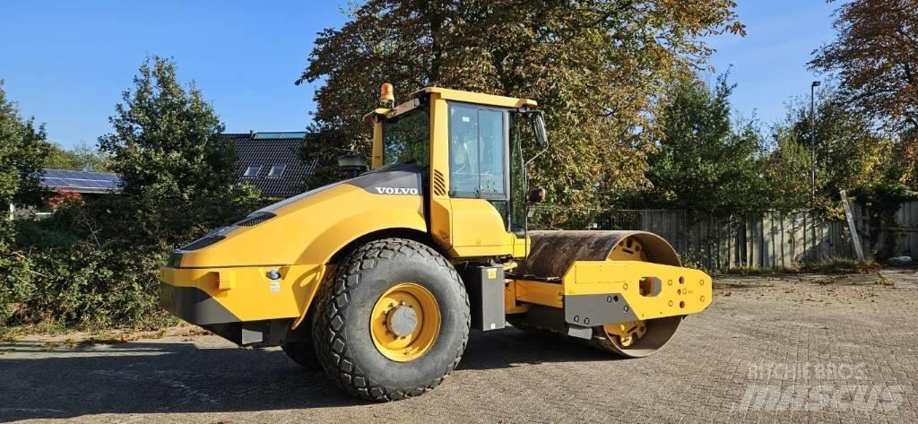 Volvo SD 135 B Vieno būgno volai
