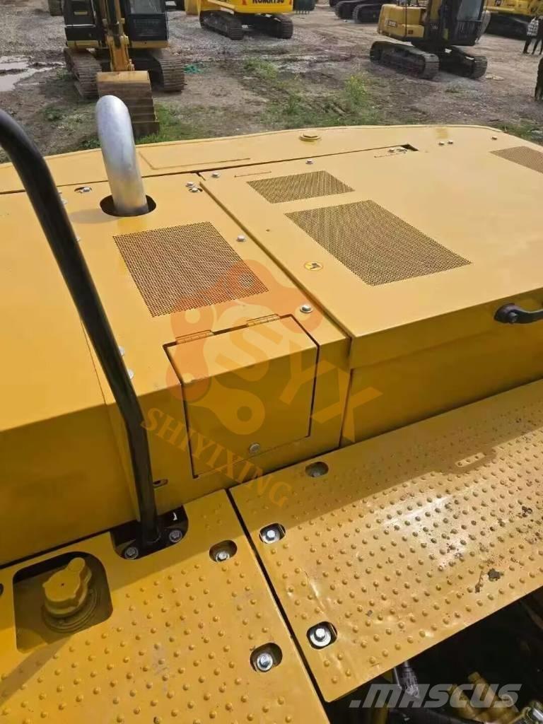 CAT 320NG Vikšriniai ekskavatoriai