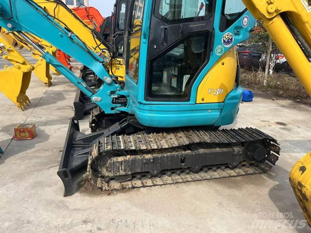 Kubota U 30 Vikšriniai ekskavatoriai