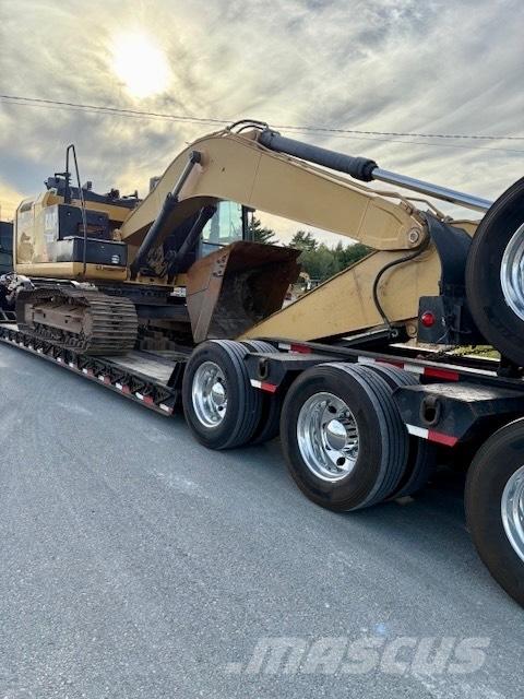 CAT 320E Vikšriniai ekskavatoriai