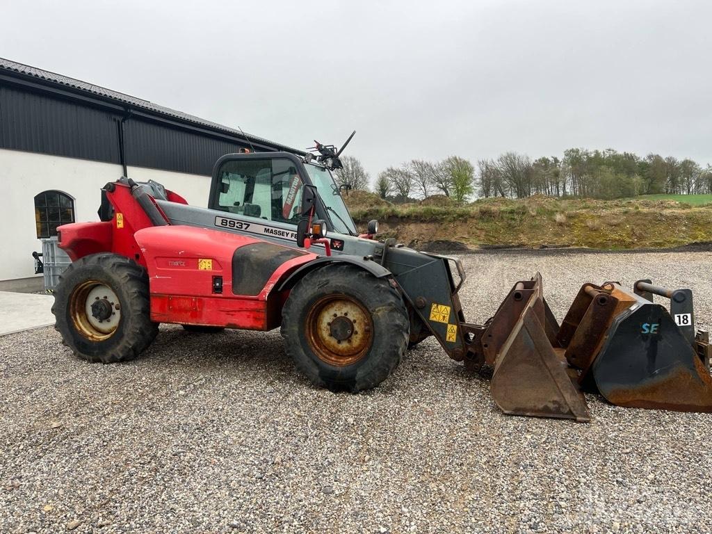Massey Ferguson 8937 Teleskopiniai krautuvai