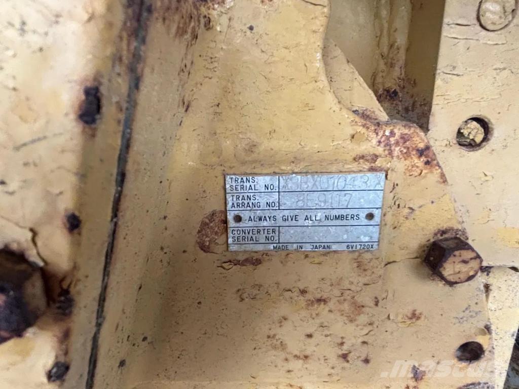 CAT D5H Vikšriniai buldozeriai