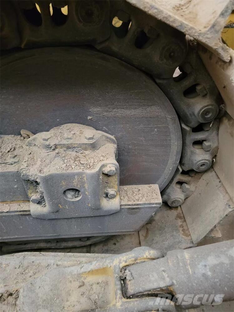CAT D7G2 Vikšriniai buldozeriai