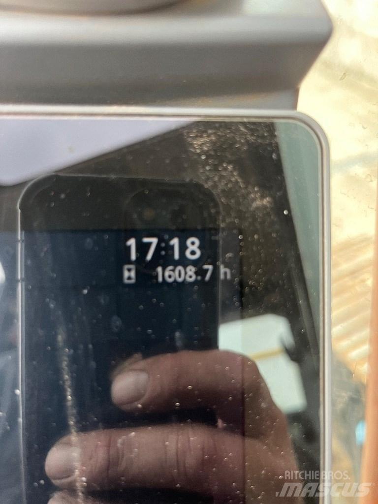 Hitachi Zx130-7 Vikšriniai ekskavatoriai