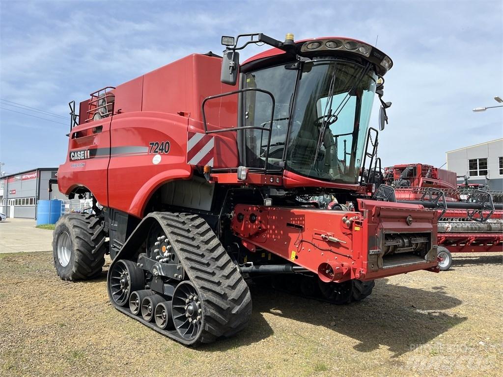 Case IH AF 7240 Derliaus nuėmimo kombainai