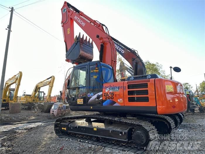 Hitachi ZX 200 Vikšriniai ekskavatoriai