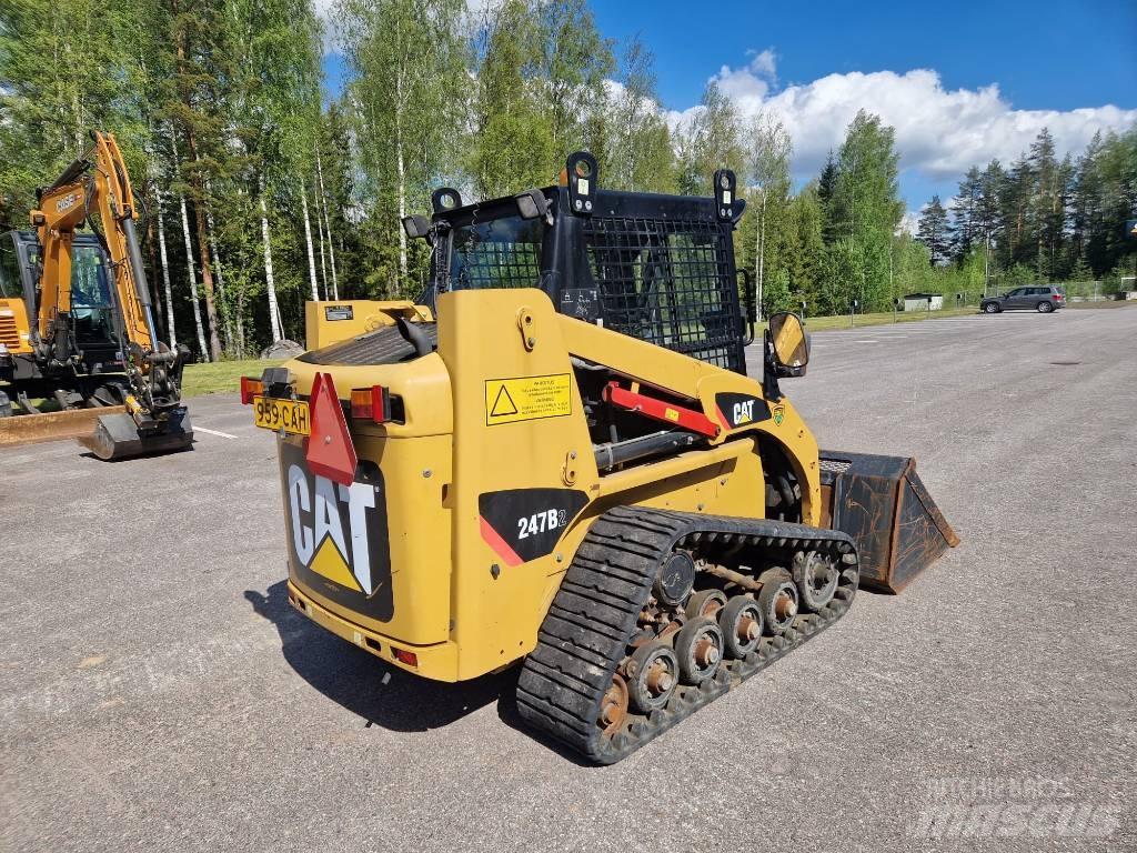 CAT 247 B 2 Krautuvai su šoniniu pasukimu