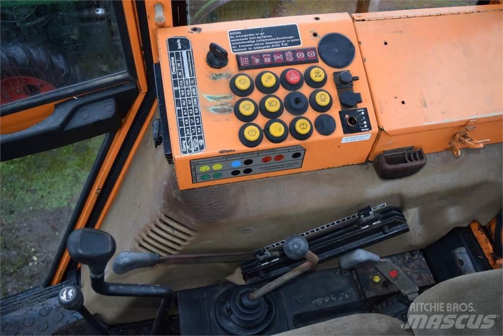Fendt 380 GTA Traktoriai