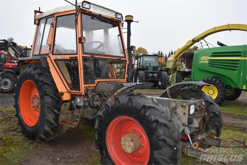 Fendt 380 GTA Traktoriai