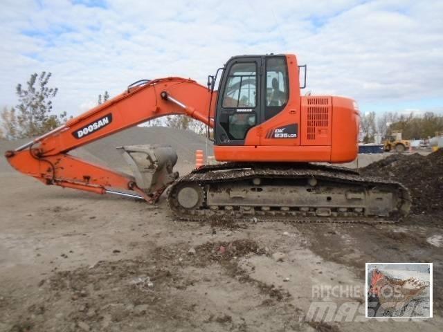 Doosan DX 235 LCR Vikšriniai ekskavatoriai