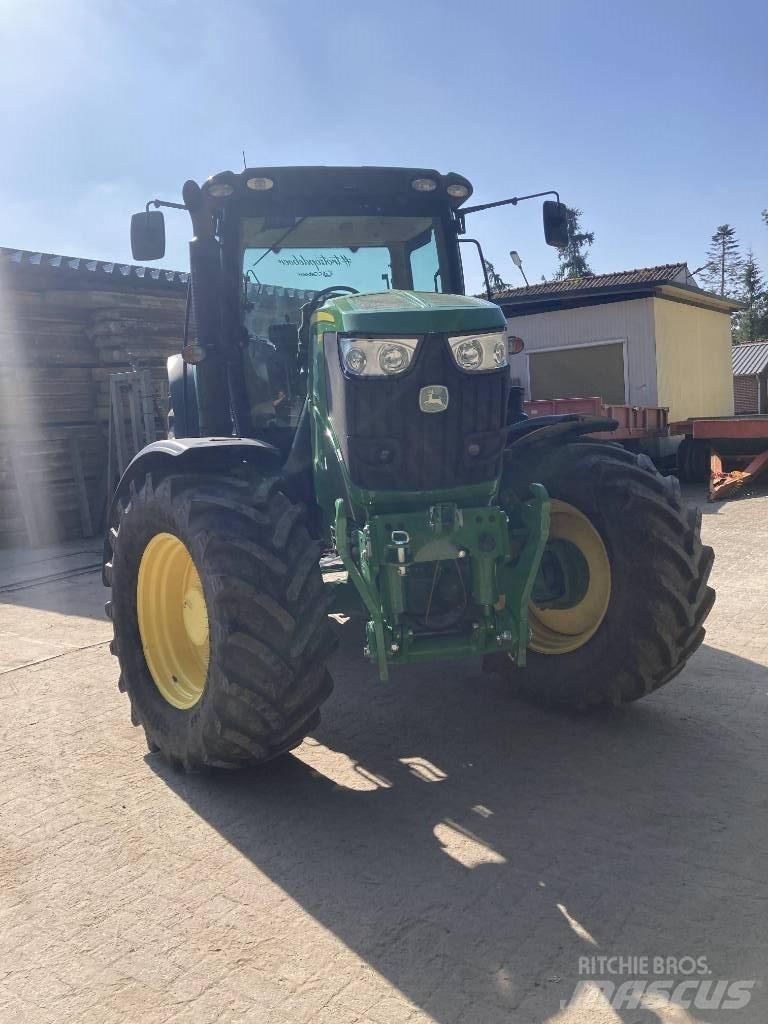 John Deere 6170 R Traktoriai
