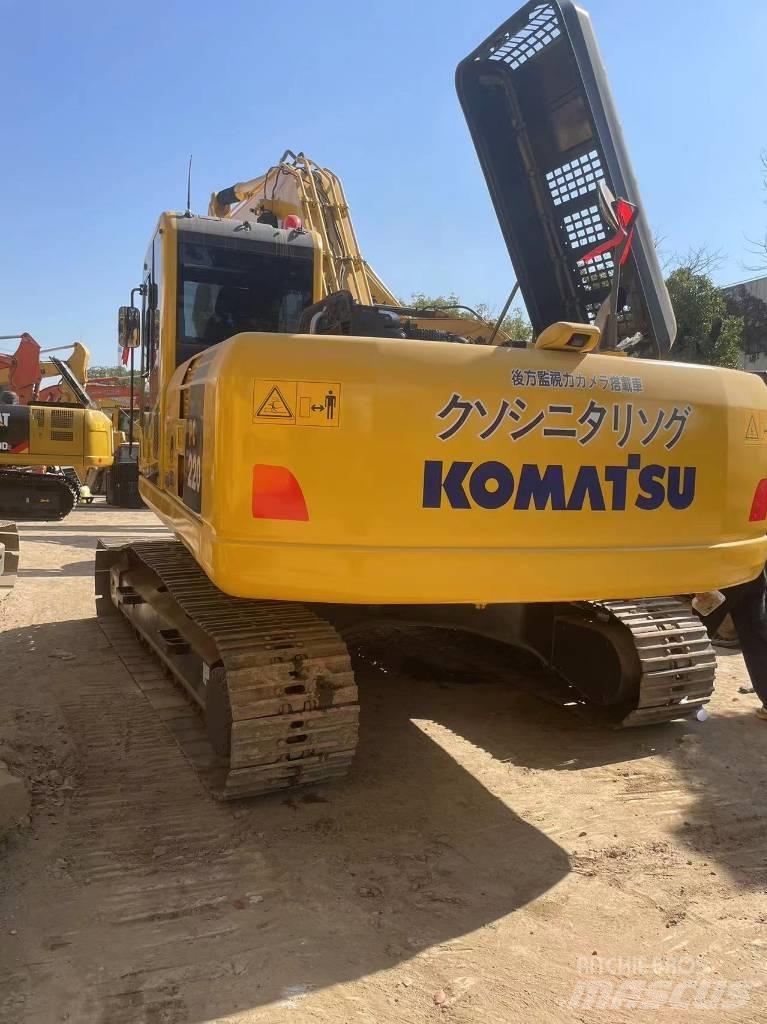 Komatsu pc220-8 Vikšriniai ekskavatoriai