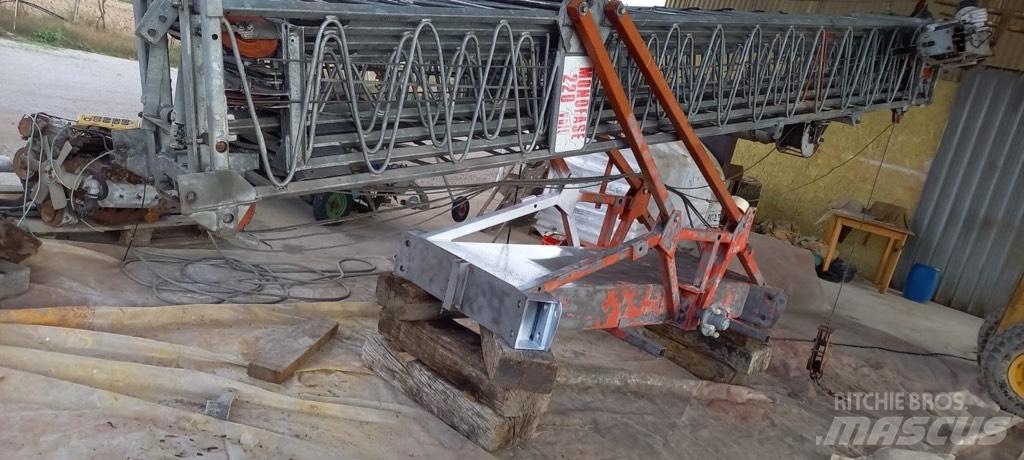 Cinomatic E 2000 Bokštiniai kranai