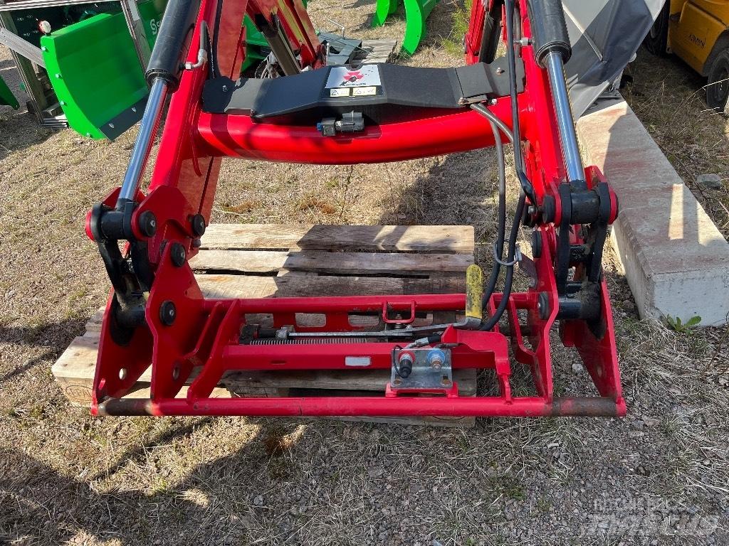 Massey Ferguson 945 Frontaliniai krautuvai ir ekskavatoriai