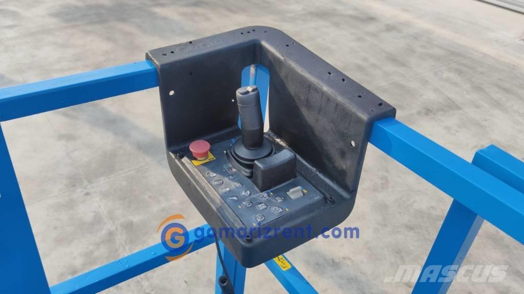 Genie GS 4390 Žirkliniai keltuvai