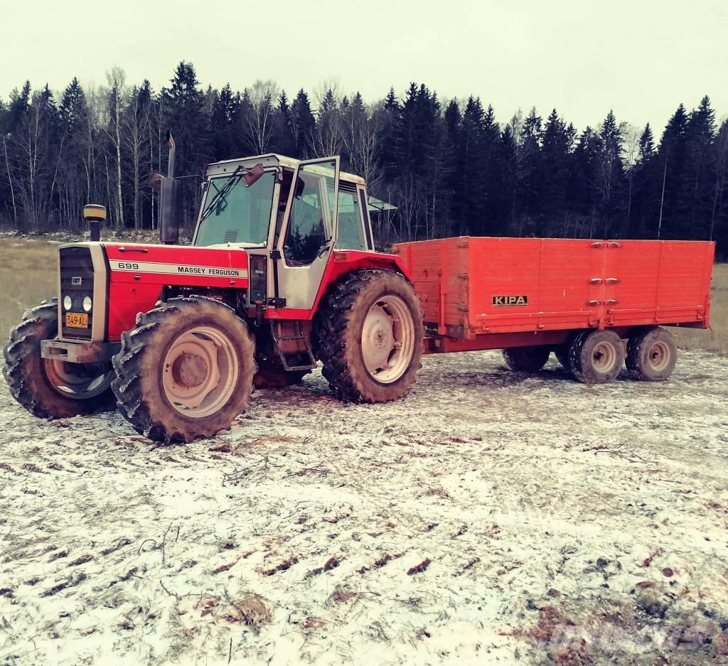 Massey Ferguson 699 Traktoriai