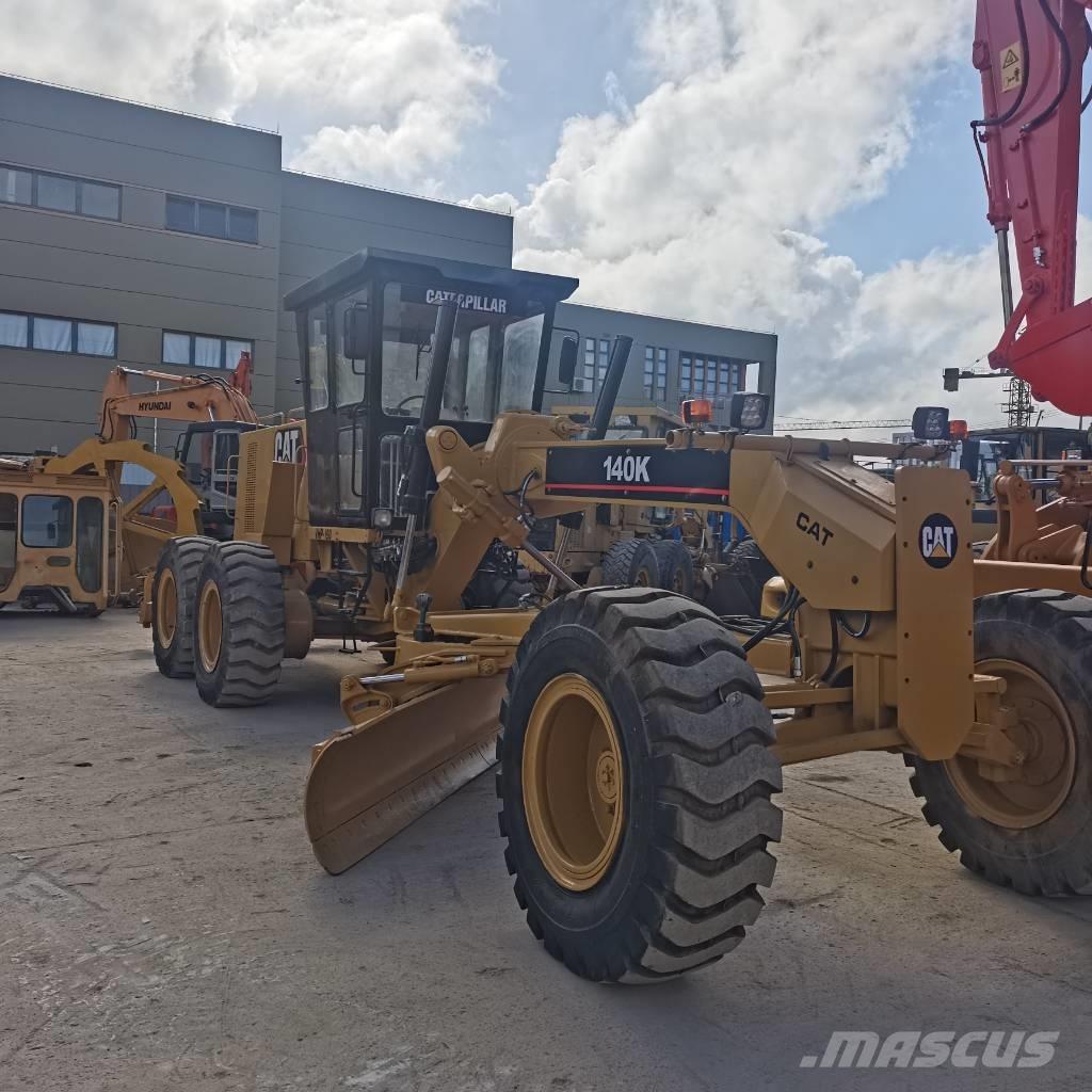 CAT 140k Greideriai
