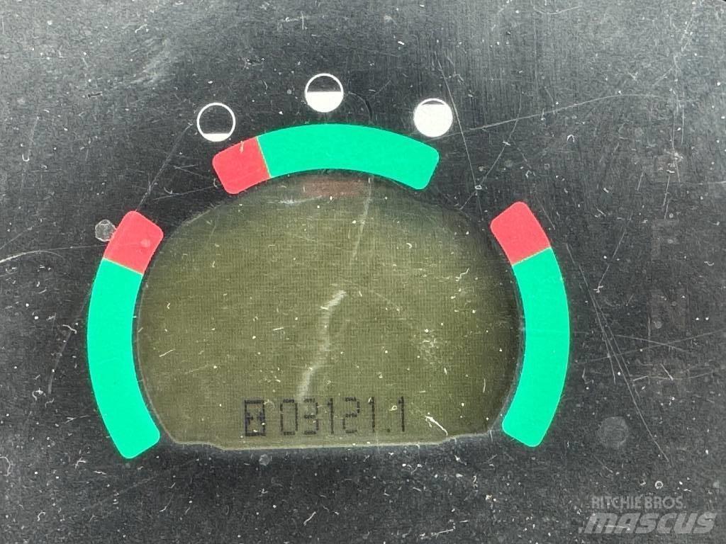 CAT 906 H Naudoti ratiniai krautuvai