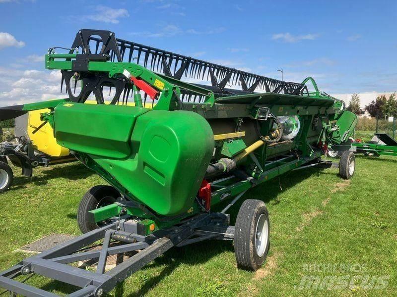 John Deere S770 Derliaus nuėmimo kombainai