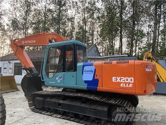 Hitachi EX200-2 Vikšriniai ekskavatoriai