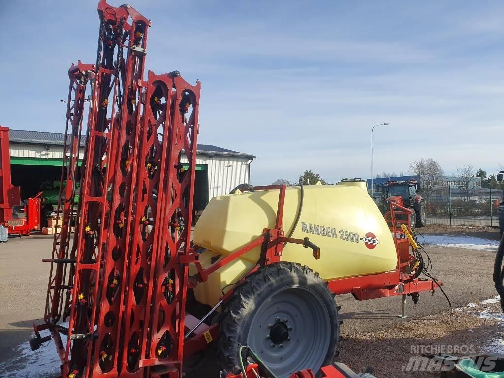 Hardi 2500 Ranger Prikabinami purkštuvai