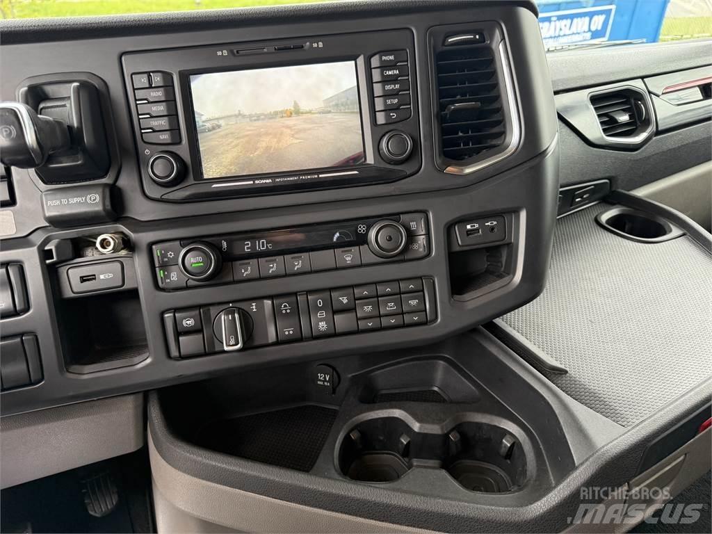 Scania R650 6X2 Sunkvežimiai su keliamuoju kabliu