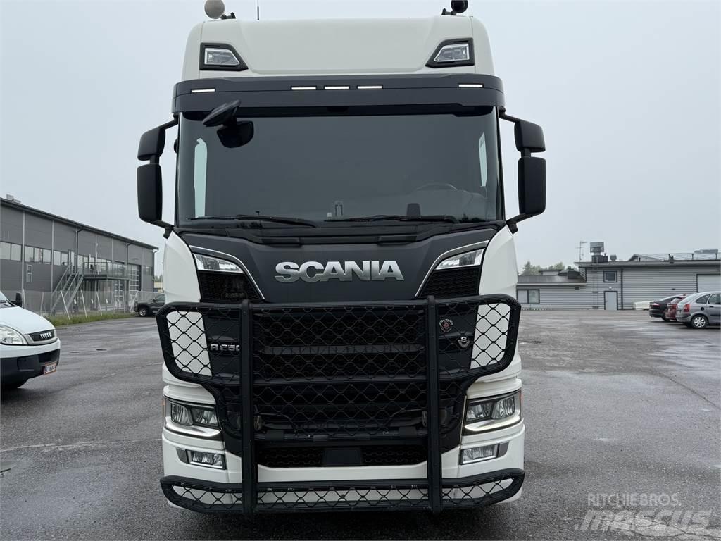 Scania R650 6X2 Sunkvežimiai su keliamuoju kabliu