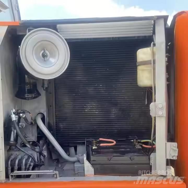 Hitachi EX120-5 Vikšriniai ekskavatoriai