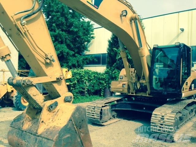 CAT 325CL Vikšriniai ekskavatoriai