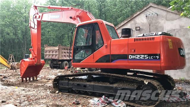 Doosan DH225LC-7 Vikšriniai ekskavatoriai