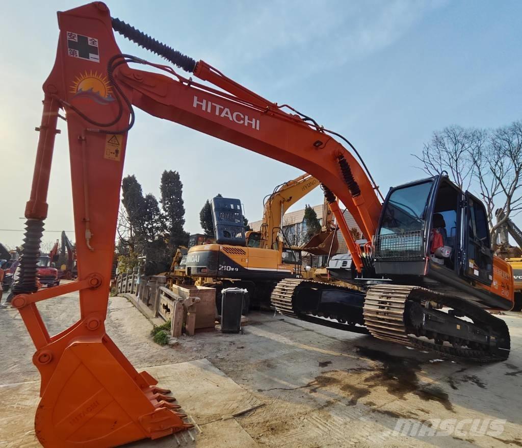 Hitachi ZX 210 Vikšriniai ekskavatoriai
