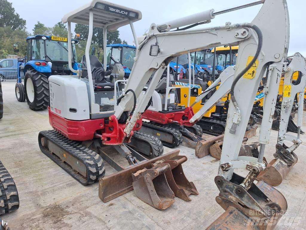 Takeuchi TB23R Mini ekskavatoriai < 7 t