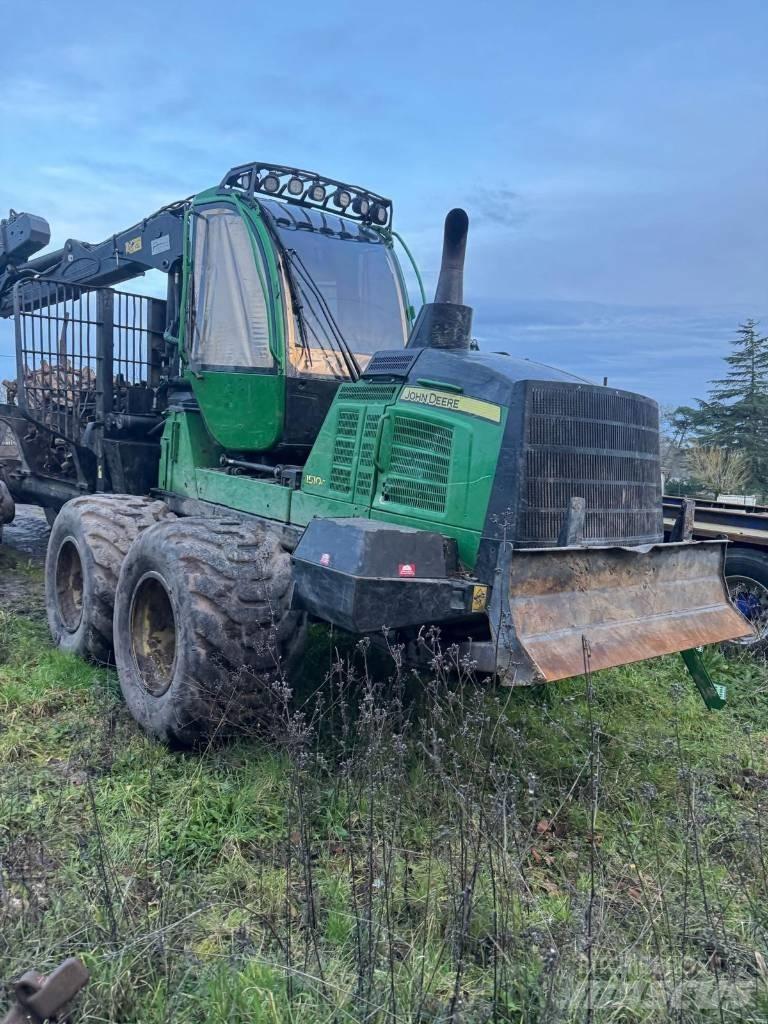 John Deere 1510G Naudoti miškovežiai (Forvarderiai)