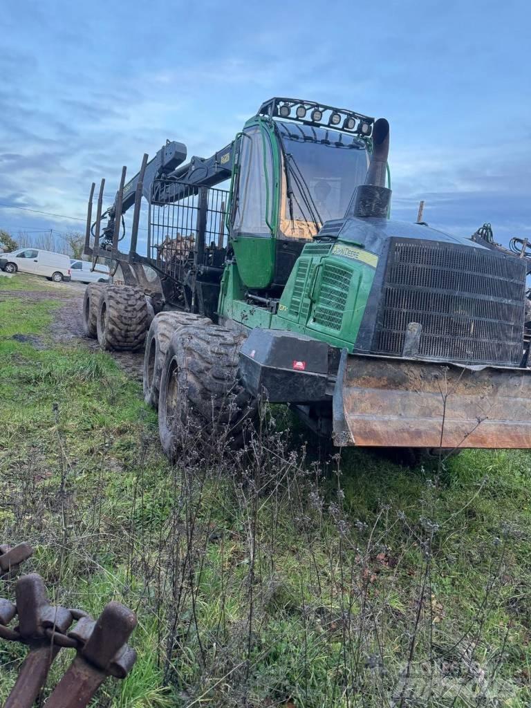 John Deere 1510G Naudoti miškovežiai (Forvarderiai)