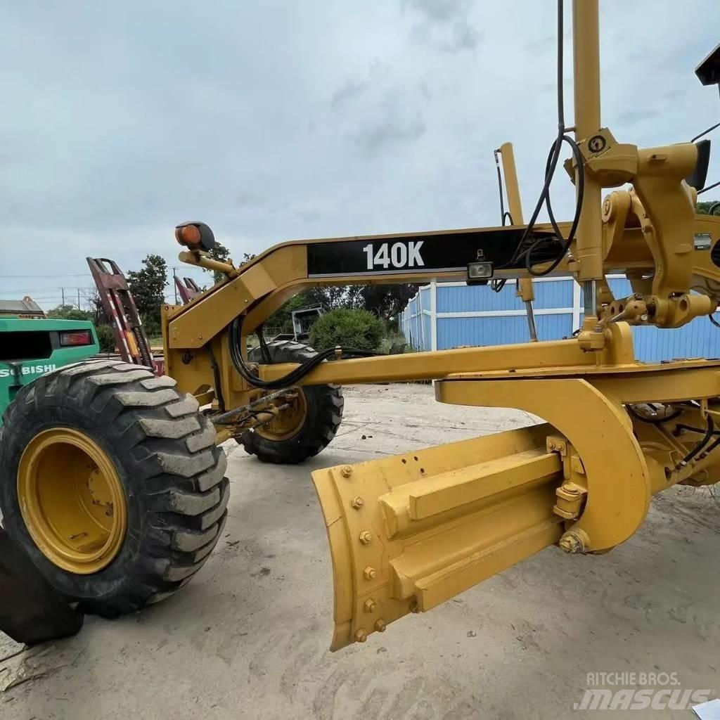 CAT 140 K Greideriai