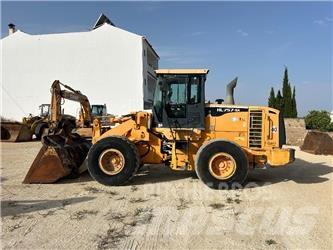 Hyundai HL 757-9 A Naudoti ratiniai krautuvai