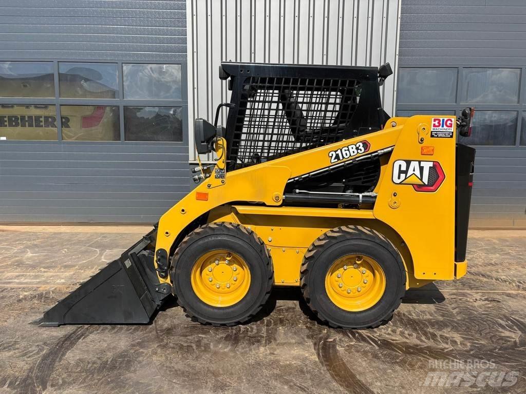 CAT 216B3 Naudoti ratiniai krautuvai