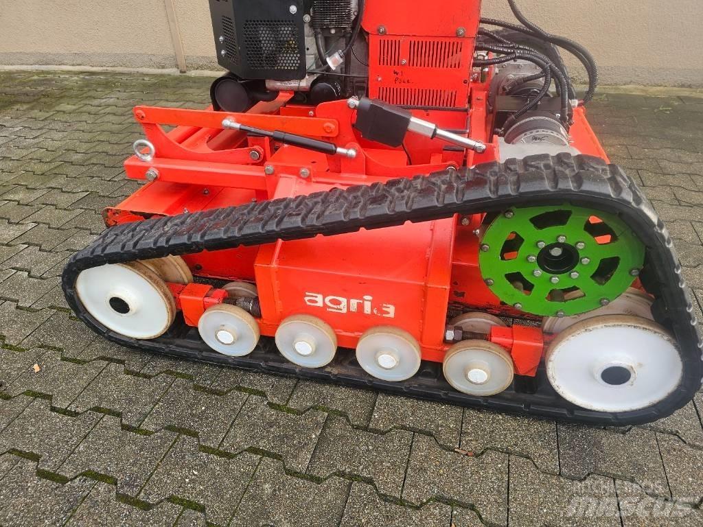Agria 9600-112 Montuojamos ir prikabinamos šienapjovės