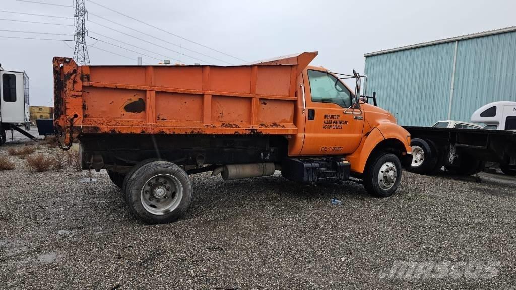 Ford F 650 Savivarčių priekabų vilkikai