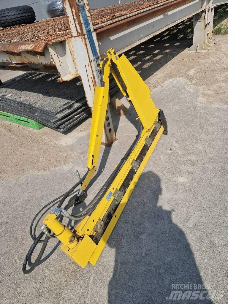 New Holland CX 8090 Derliaus nuėmimo kombainai