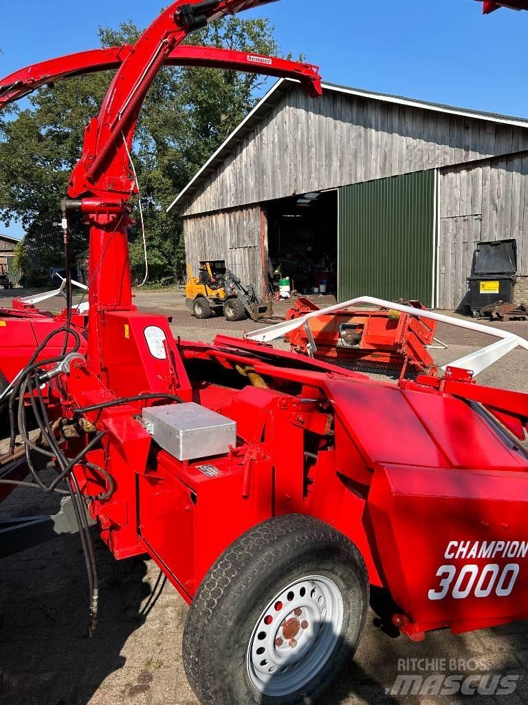 Kemper Champion 3000 Pašarų kombainai