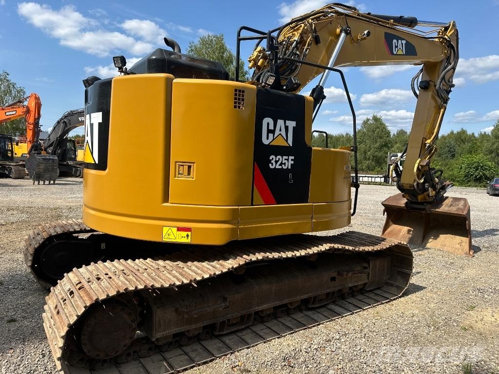 CAT 320FL Vikšriniai ekskavatoriai