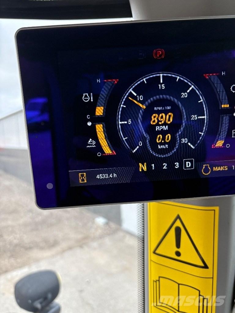 CASE 721G Naudoti ratiniai krautuvai