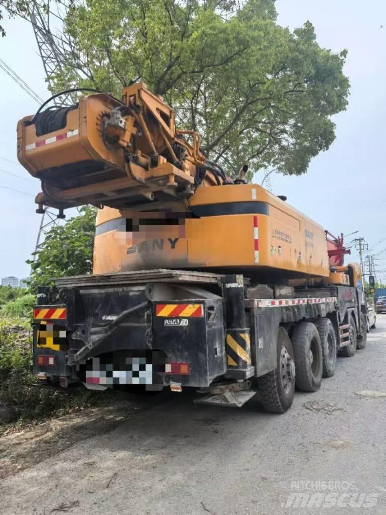 Sany STC 1000 Visureigiai kranai