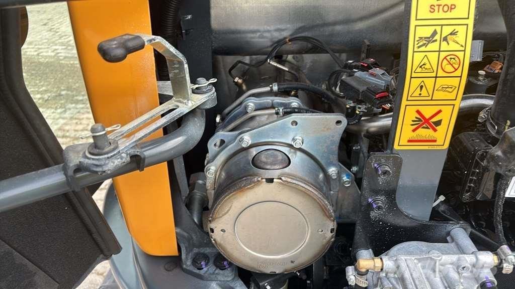 Hyundai HX 48AZ Specialūs ekskavatoriai