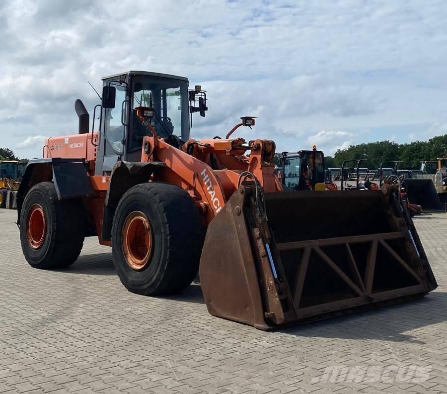 Hitachi LX 210 E Naudoti ratiniai krautuvai